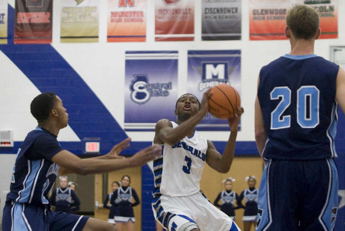 2 amir maccentbb 12082015.jpg
